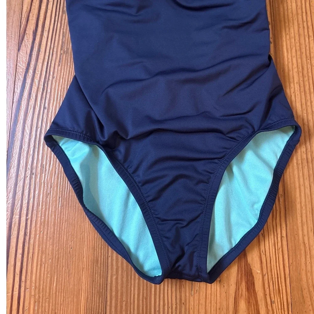 Nike One Piece Swimsuit Women Blue Chevron Athletic Racerback SIZE Small